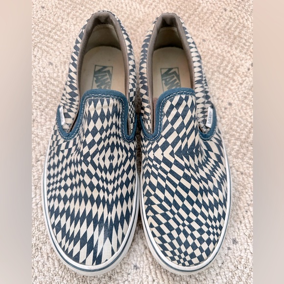 Vintage EUC Vans Collector’s; Geometric Pattern Sneaker Slip-ons 7.5-8 (WMNS) - Picture 1 of 7